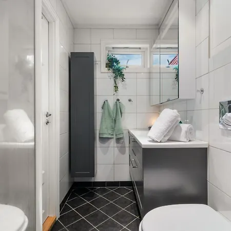 Scandinavian Hideaway I Private Balcony