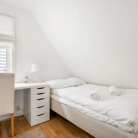 Апартаменты Scandinavian Hideaway I Private Balcony