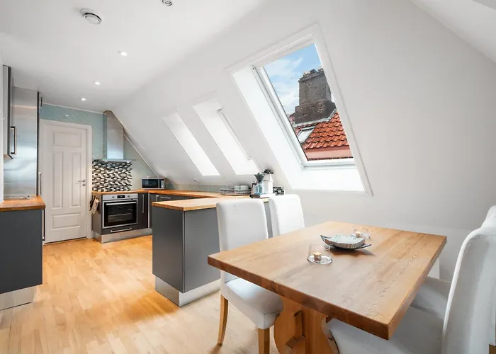 Scandinavian Hideaway I Private Balcony Apartment Bergen